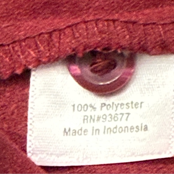 a.n.a Petite Women's A New Approach Blouse, Collared V-Neck, Burgundy, Size PM - Picture 4 of 8